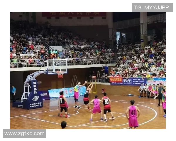 艾克森精彩进球助力广州队战胜成都蓉城再创佳绩