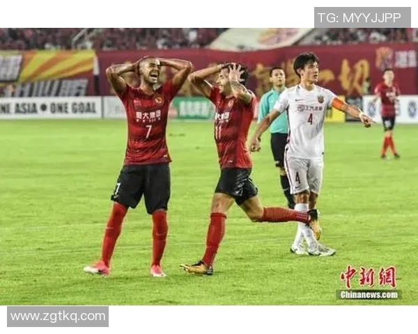 拜合拉木精彩表现助力深圳新鹏城成功扳平比分展现强大团队实力 拜合拉木精彩表现助力深圳新鹏城成功扳平比分展现强大团队实力