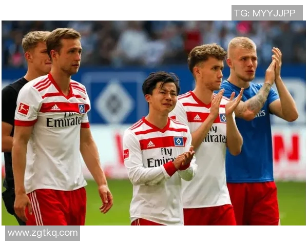 格拉德巴赫队崭露头角，迅速崛起成为豪门球队