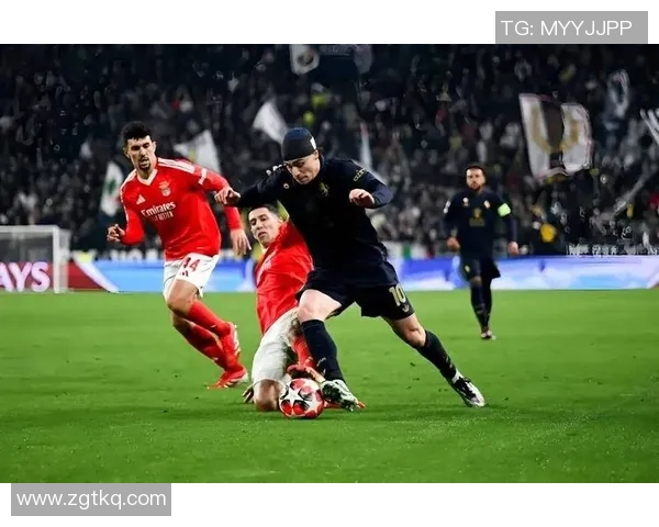 利物浦在欧冠比赛中惨遭淘汰，尤文图斯成功晋级：逆袭之夜的胜负轮回